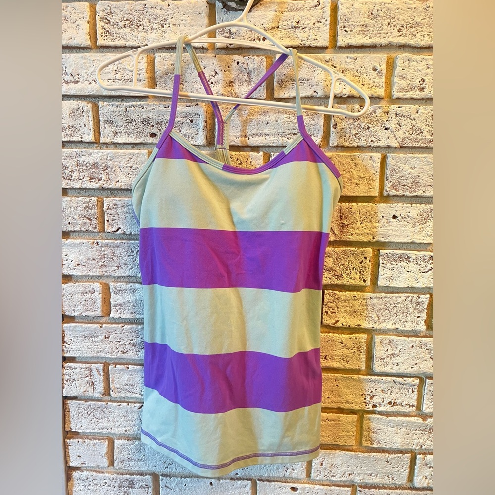 Lululemon Athletica razorback tank